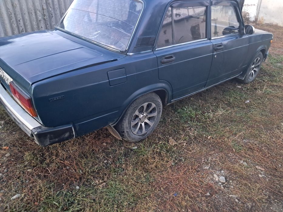 Продам машину ваз 2105