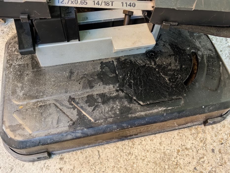 Лентова отрезна машина Scheppach MBS1200 /