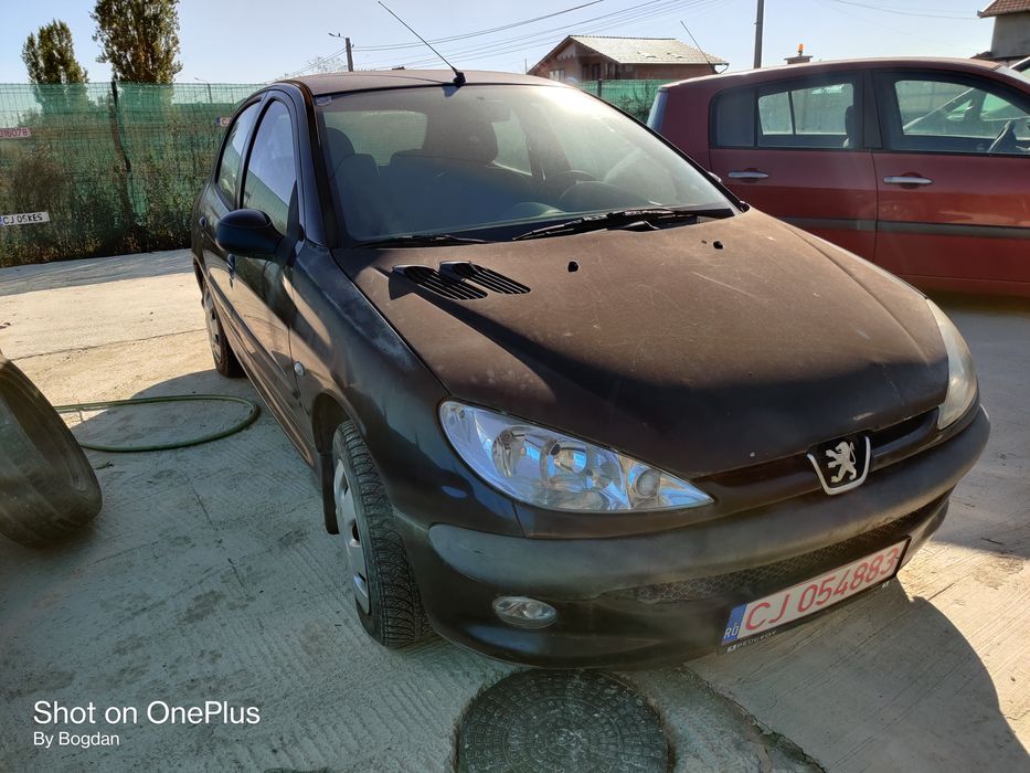 Vindem piese rezultate din dezmembrarea unui Peugeot 206
