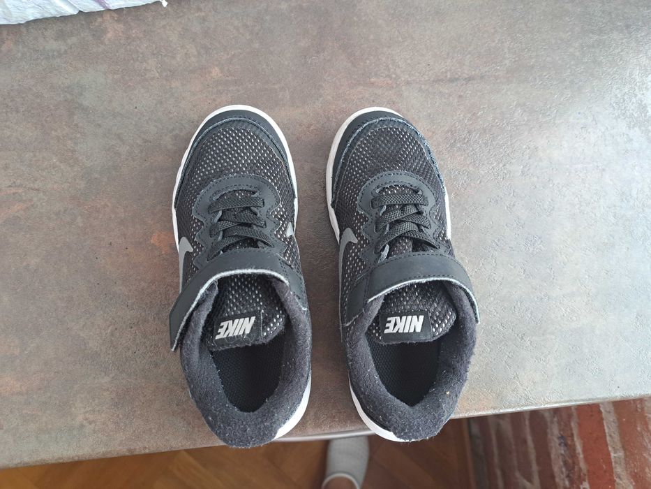 детски маратонки,кецове,спортни обувки Nike,29,5,найк,за момче