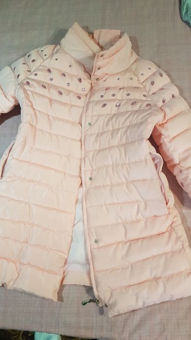 Продавам дамско яке