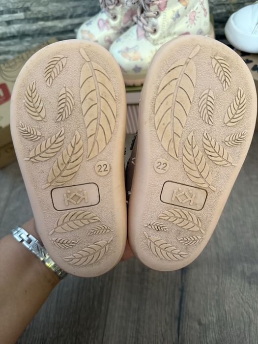 Обувки за момиче 21-22 н.