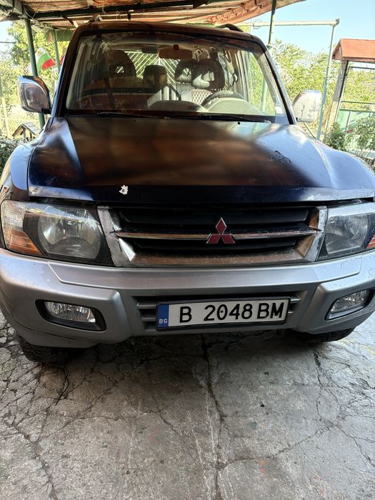 Продавам джип Mitsubishi Pajero 3.2Did 2002г с проблем