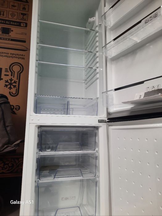 Artel Xolodilnik sotiladi xolati yangidek 2 kamerali.