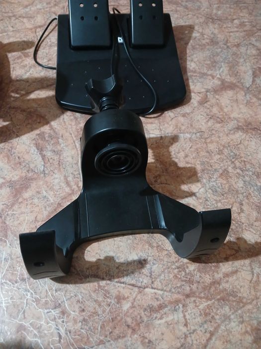 Продам Руль игровой,почти новый.