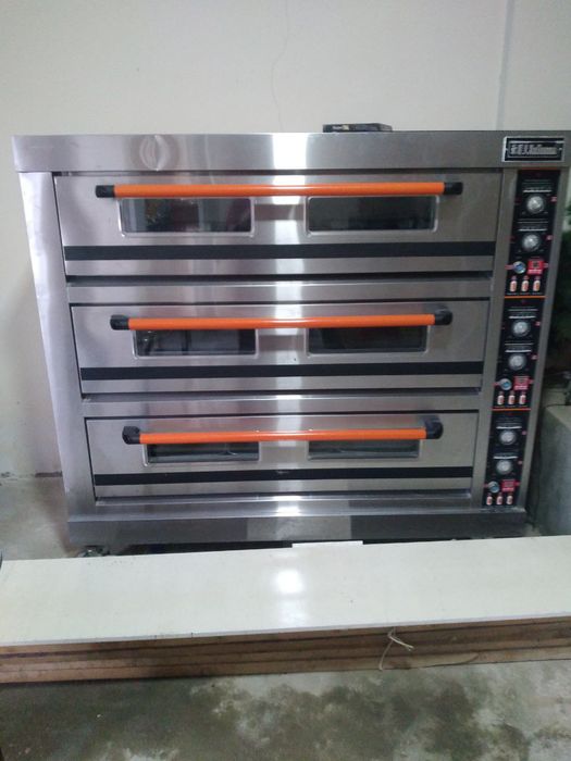 Buxanka Pechka sotiladi