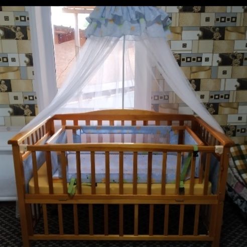 Продам детский манеж