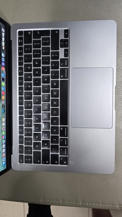 Macbook Air 13 M1 512Gb SSD, 8Gb RAM  Space Gray