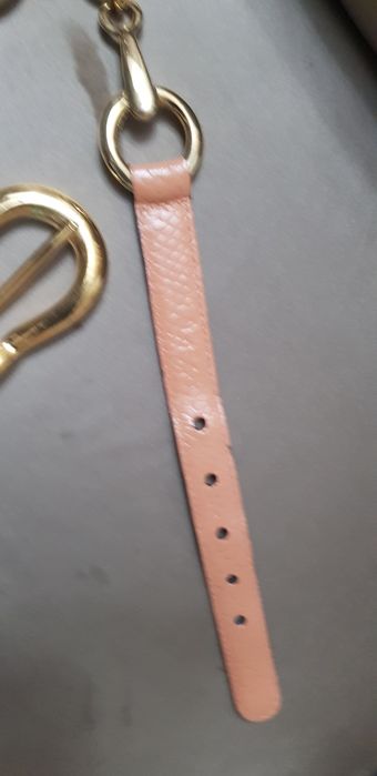 Escada                 .