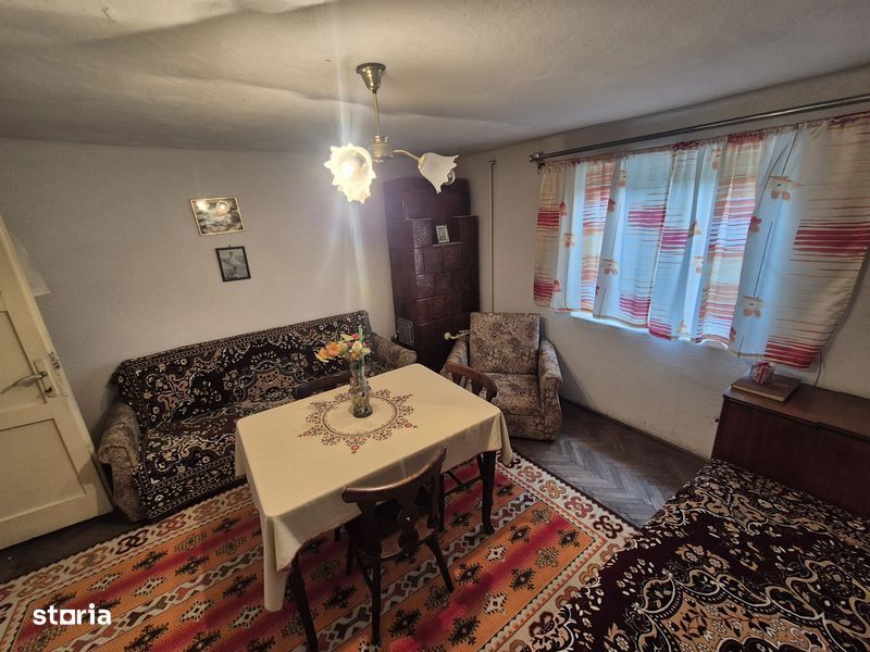 Casă individuală cu teren generos – Aleea Motrului