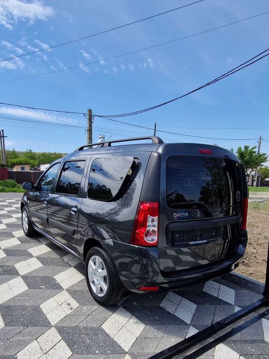 Dacia Logan MCV Laureat AC, 7 locuri