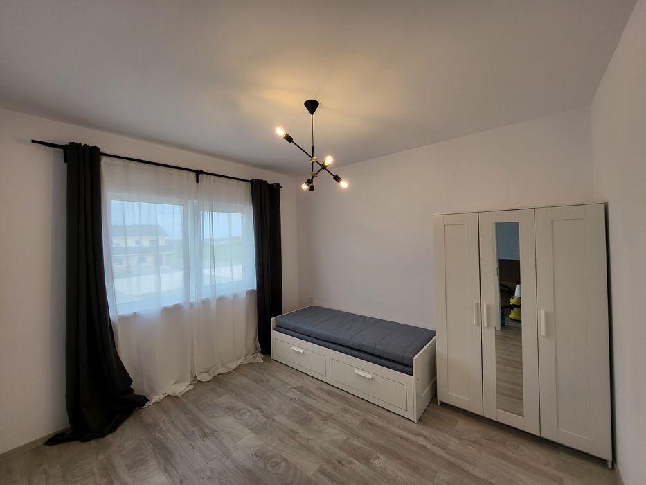 Proprietar inchiriez duplex in Mosnita