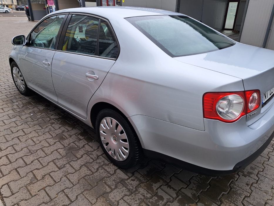Vand VW Volkswagen Jetta/Passat/Golf 2010
