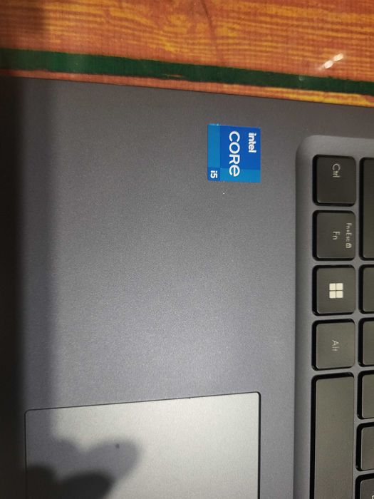 Vand laptop assus vivobook x1502z