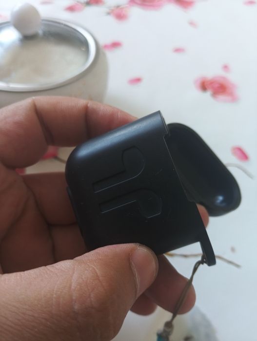 Aplle airpods 2 2019