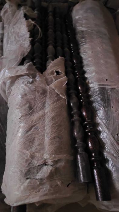 Стойка металлическая для перил