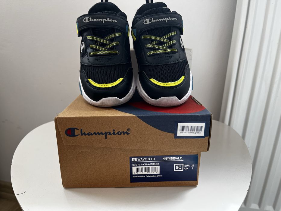 Incaltaminte copil marime 24-25