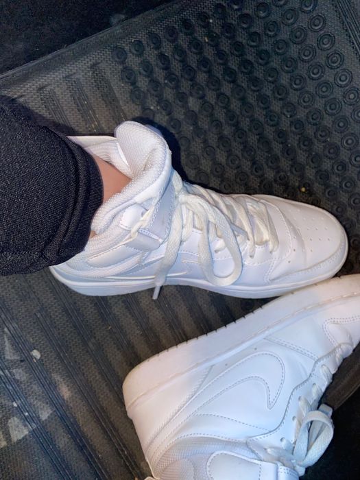 Nike dama alb marimea 37,5