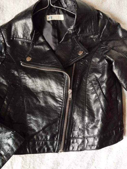 горни дрехи  яке и суичер