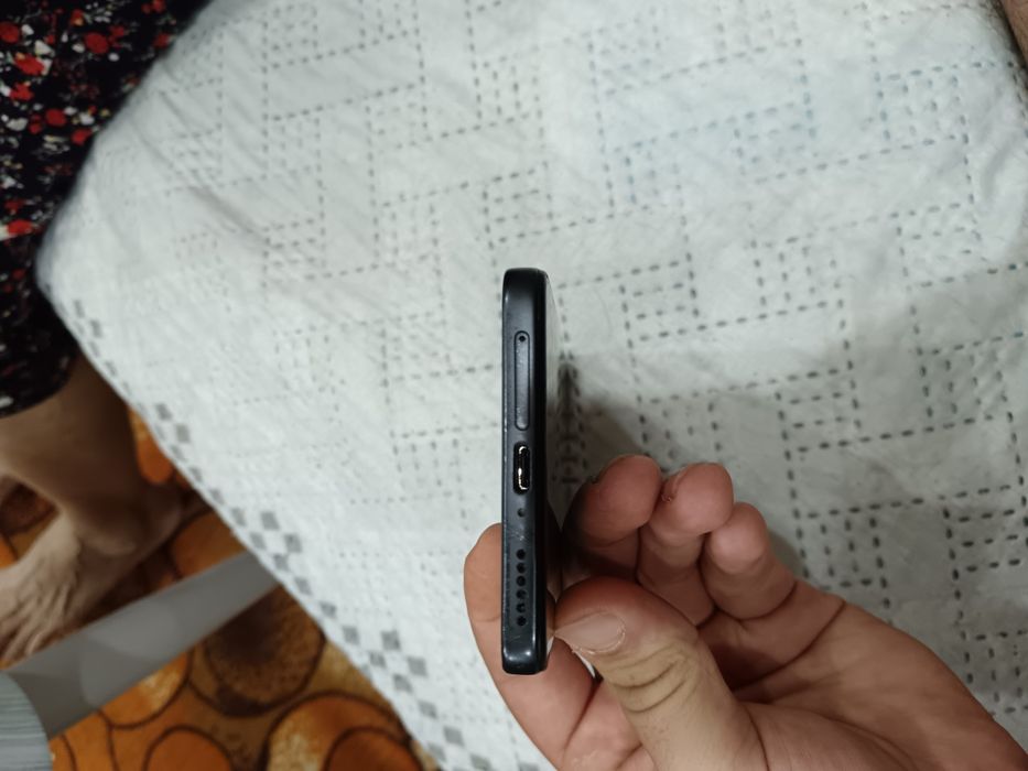 Редми note 11 Pro продаётся срочно менять только дисплей