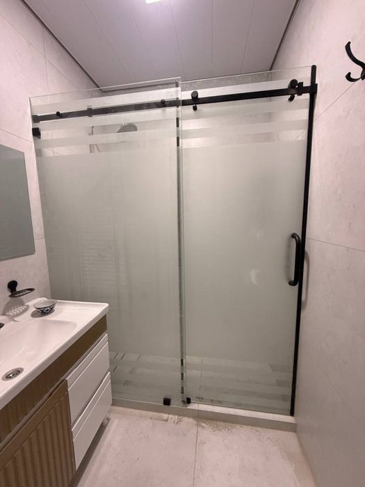 Установка душевые кабины разных видов под выбор