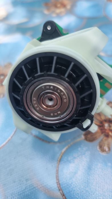 Pompa ad blue mercedes benz dprinter motor 2000cmc din anul 2022 cu 30000km adblue pump sprinter 2.0
