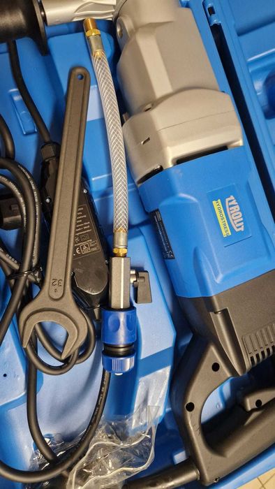 Masina de carotat DME22SU