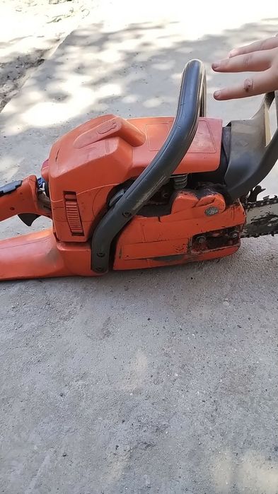 Vand două drujbe