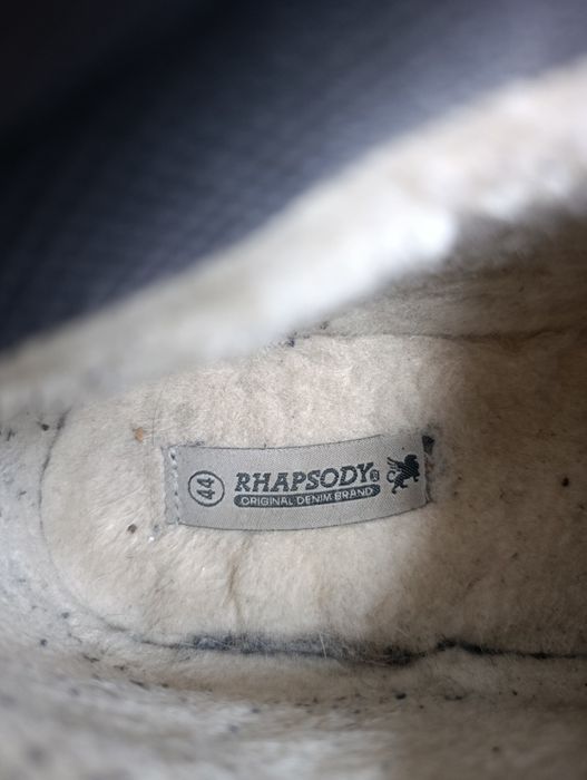 Продам мужские кроссовки