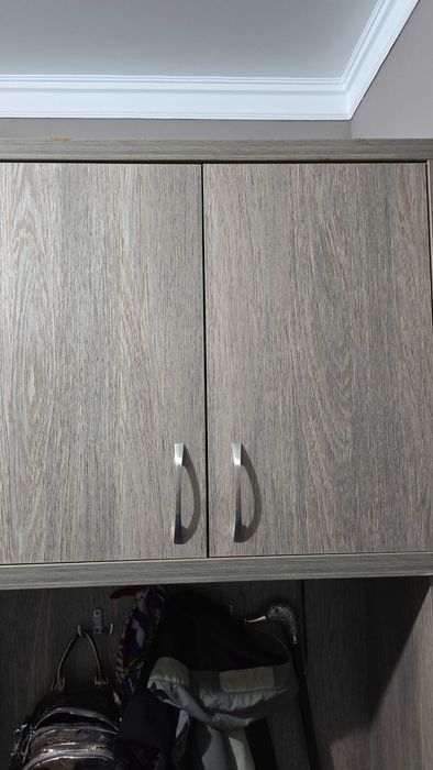 Прихожая б/у в отличном состоянии