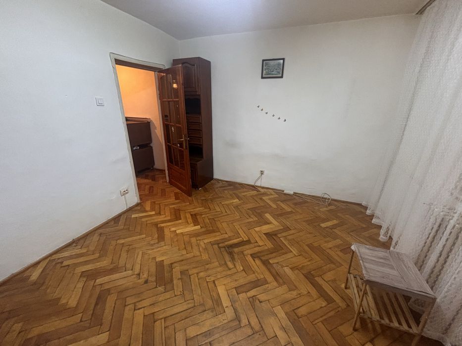 Vand apartament cu 1 camera