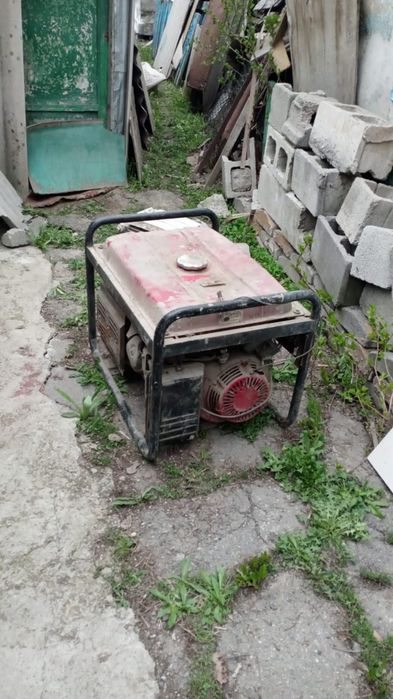 Не рабочий генератор бензиновый