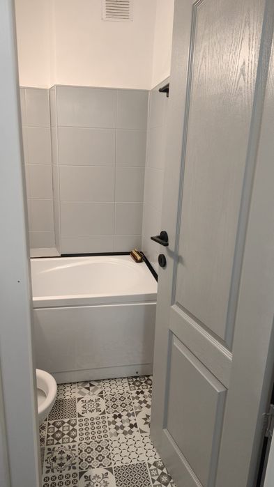 închiriez garsonieră Tomis Nord,strada Badea Cartan