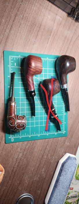 Pipe Stanwell pentru fumători