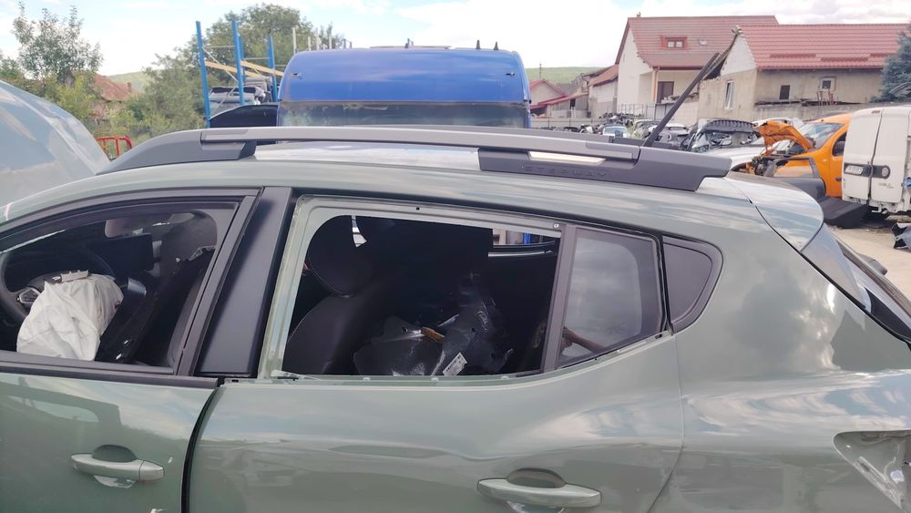 Bara Longitudinala stanga sau dreapta Dacia Sandero Stepway 3