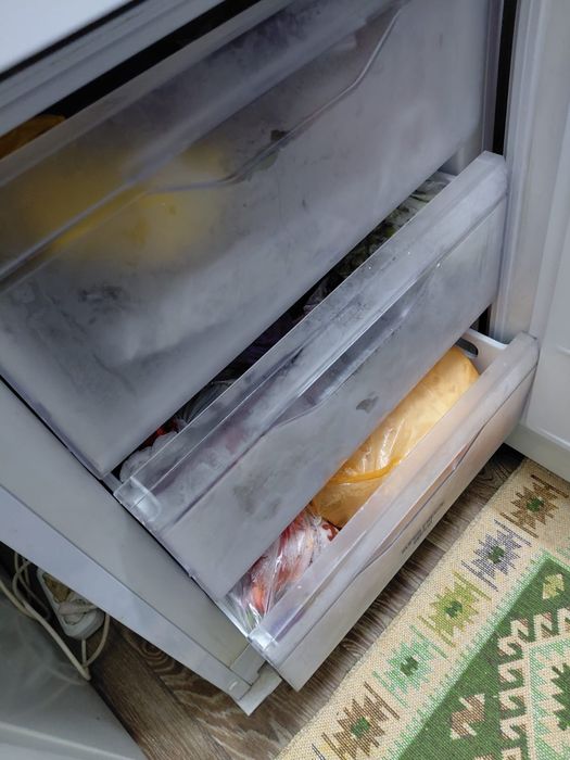 Холодильник INDESIT