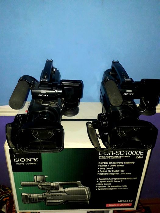 SONY DCR-SD1000E sotiladi