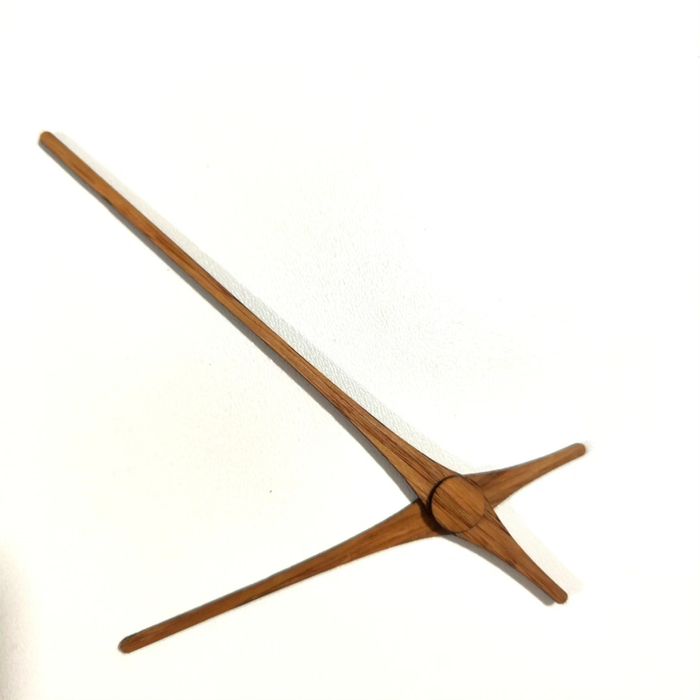 Новые настенные часы