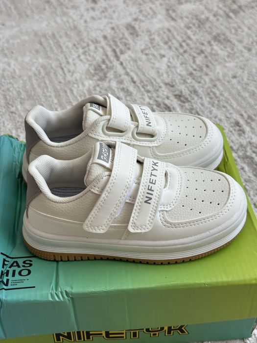 Новые детские кеды для девочек