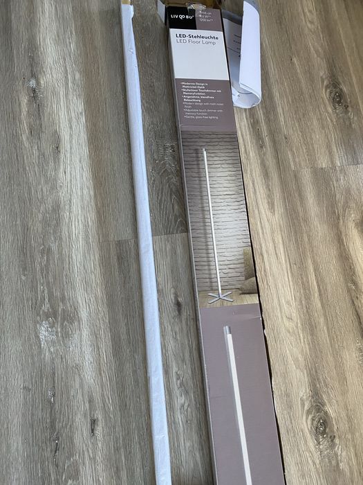 LED стоящ лампион