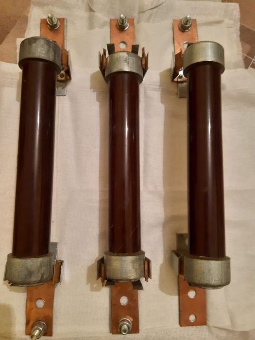 Опорный изолятор гупка предохранительЯ