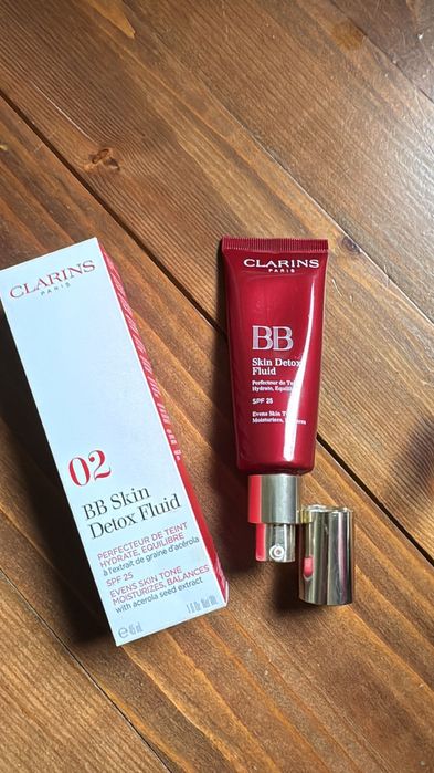 Clarins BB skin detox fluid