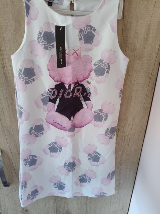 Нова рокля Dior #152см