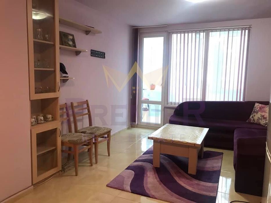 Дава се под наем Двустаен апартамент в Варна, Лятно кино Тракия - 65 кв.м за 408 € - Снимка #2