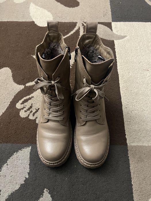 Ghete dama crem marimea 39