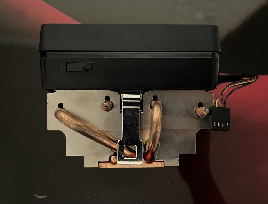 Кулер для процессора AMD Wraith Max