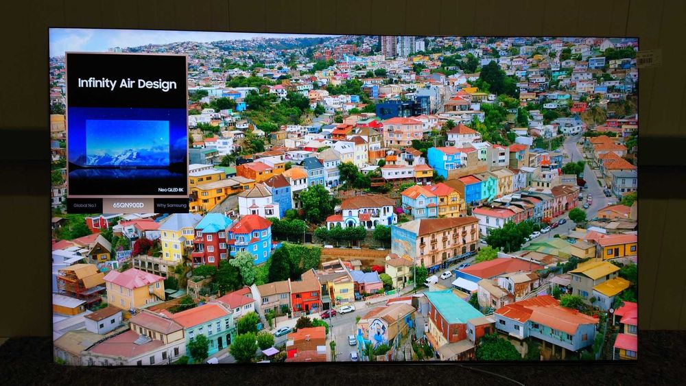 Televizor Smart SAMSUNG Neo QLED 8K QE65QN900D 163 cm Flagship One Connect 240Hz Urme Fine Suprafata Poze Reale Garantie Reselecto