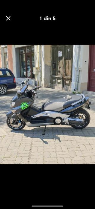 Vând Yamaha tmax 500