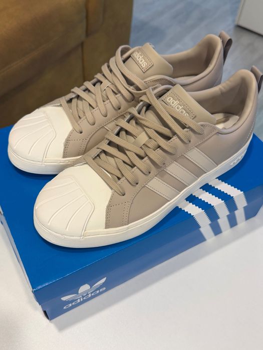 Нови Кецове Adidas