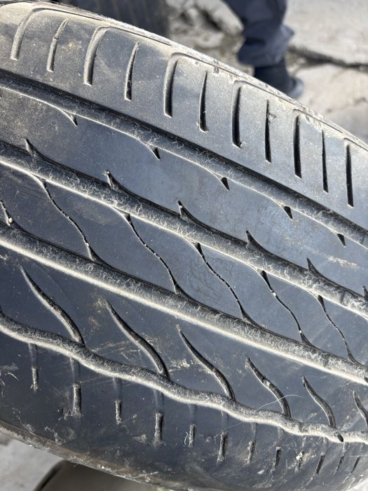 Продам резину в отличном состоянии
